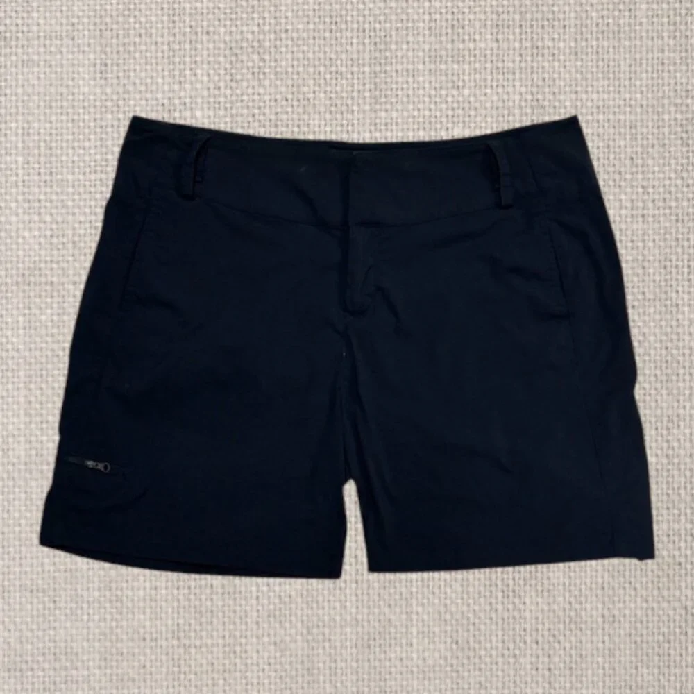 Helly Hansen Navy Blue Women's Low Rise Quick Dry Hiking Cargo Shorts Size 34